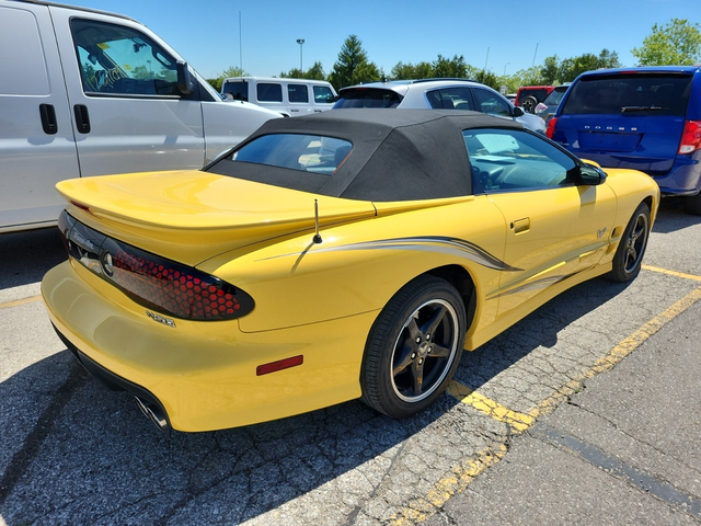 Pontiac Firebird 5.7L 8 Cylinder Gas Rear Wheel Drive - автомобили, коли, обяви за нови и употребявани 1