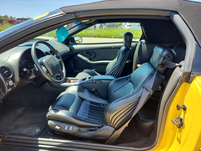 Pontiac Firebird 5.7L 8 Cylinder Gas Rear Wheel Drive - автомобили, коли, обяви за нови и употребявани 2