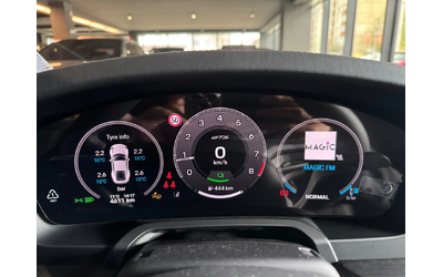 Porsche 911 Carrera 4 GTS - автомобили, коли, обяви за нови и употребявани 13