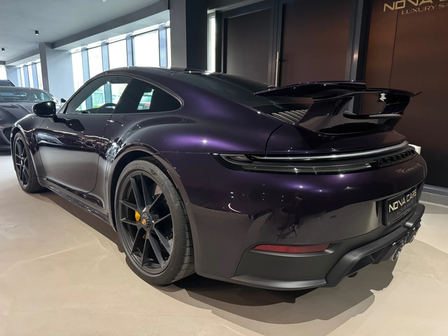 Porsche 911 Carrera 4 GTS - автомобили, коли, обяви за нови и употребявани 2