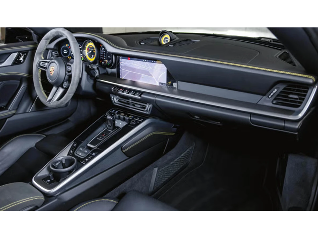 Porsche 911 Turbo S Кабрио - автомобили, коли, обяви за нови и употребявани 5