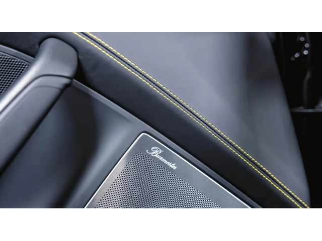 Porsche 911 Turbo S Кабрио - автомобили, коли, обяви за нови и употребявани 7