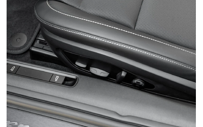 Porsche 911 992.2 GTS - автомобили, коли, обяви за нови и употребявани 6