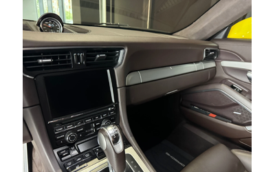 Porsche 911 Turbo S - автомобили, коли, обяви за нови и употребявани 8