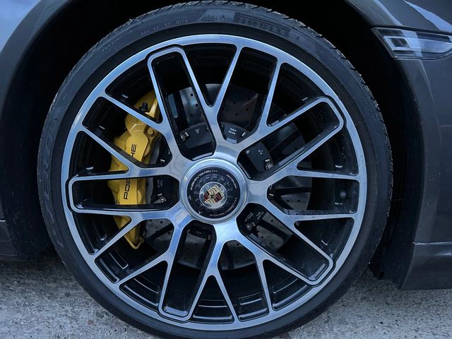 Porsche 911 Turbo S Burmester Швейцария - автомобили, коли, обяви за нови и употребявани 11