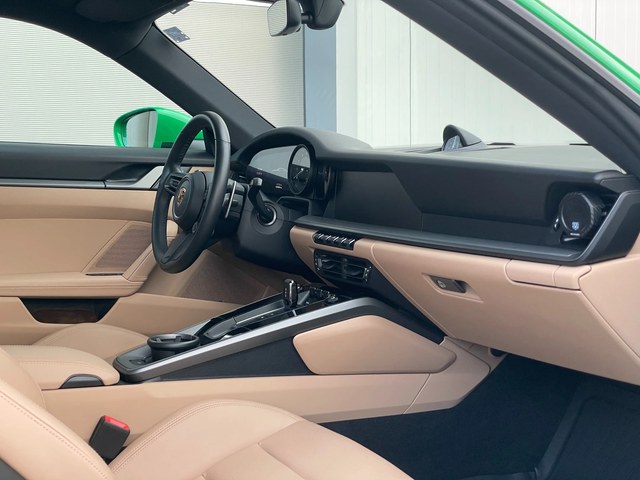 Porsche 911 Carrera 4 Гаранционен автомобил - автомобили, коли, обяви за нови и употребявани 14