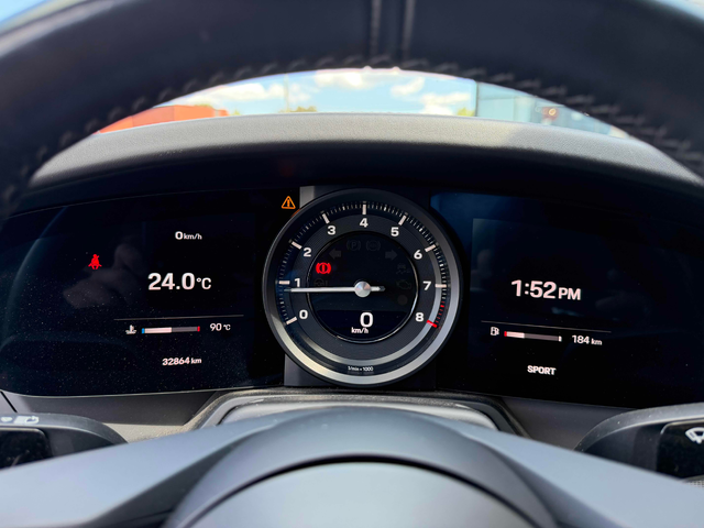 Porsche 911 3.0L 6cyl AWD - автомобили, коли, обяви за нови и употребявани 5
