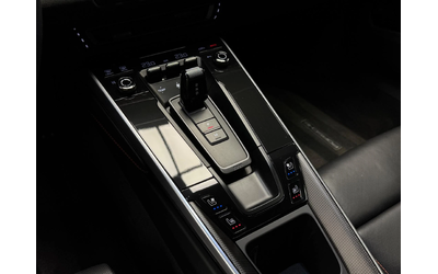 Porsche 911 Turbo S* Carbon* SportChrono* BOSE - автомобили, коли, обяви за нови и употребявани 13