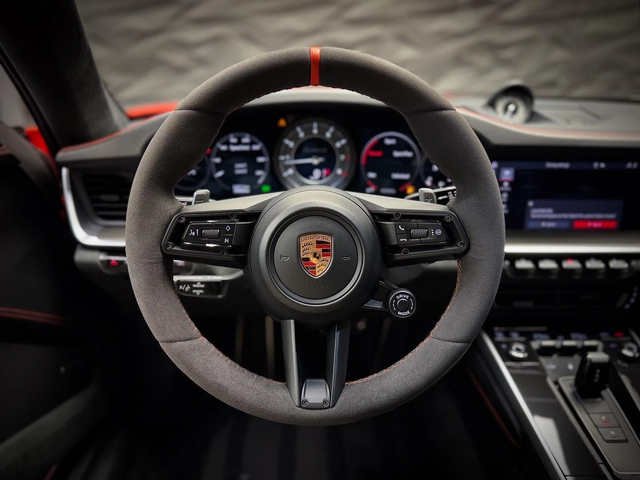 Porsche 911 Turbo S* Carbon* SportChrono* BOSE - автомобили, коли, обяви за нови и употребявани 5