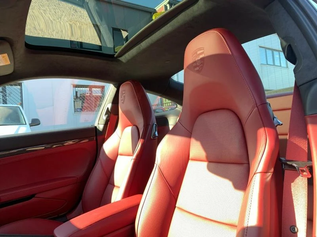 Porsche 911 Turbo S 991 - автомобили, коли, обяви за нови и употребявани 6