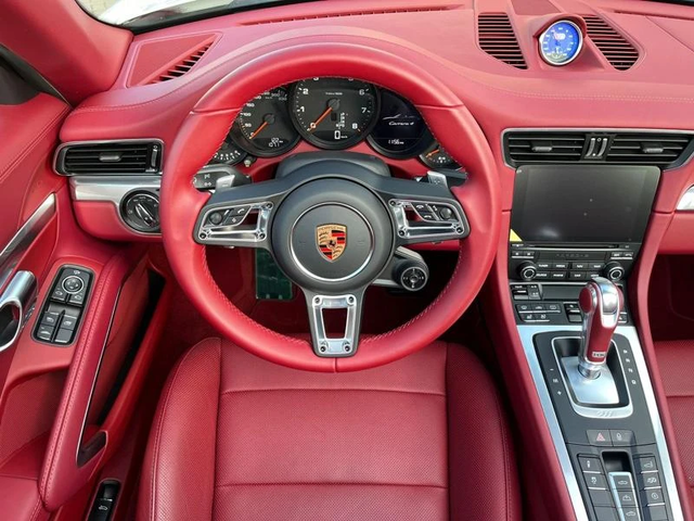 Porsche 911 Carrera 4 Cabrio - автомобили, коли, обяви за нови и употребявани 8