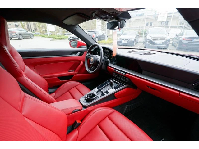 Porsche 911 991 Carrera 3.0 - автомобили, коли, обяви за нови и употребявани 11