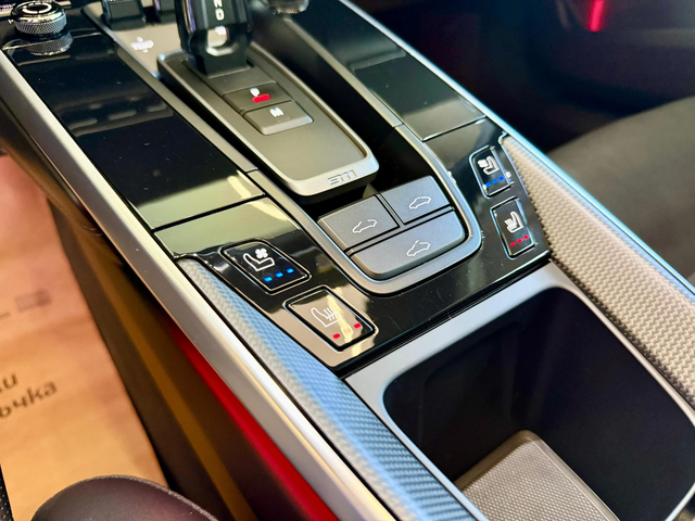 Porsche 911 Turbo S* Burm* ГАРАНЦИЯ* Chrono* Лизинг* Обдух* Ma - автомобили, коли, обяви за нови и употребявани 12