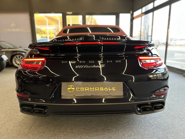 Porsche 911 Turbo S CABRIO* FULL* CERAMIC* ЛИЗИНГ - автомобили, коли, обяви за нови и употребявани 4