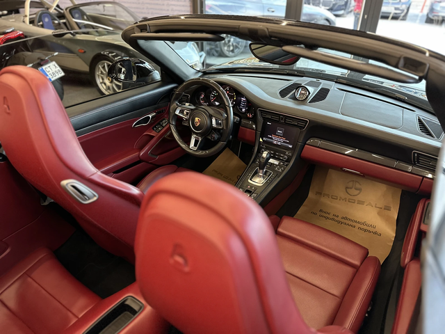 Porsche 911 Turbo S CABRIO* FULL* CERAMIC* ЛИЗИНГ - автомобили, коли, обяви за нови и употребявани 7