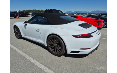 porsche-911-3l-6cyl-rear-wheel-drive - 3