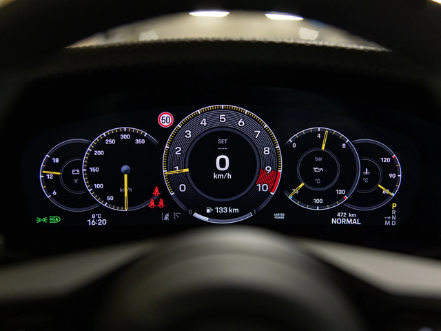 Porsche 911 GT3 Touring* Lift* Carbon* Chrono* 4Seats* BOSE - автомобили, коли, обяви за нови и употребявани 15