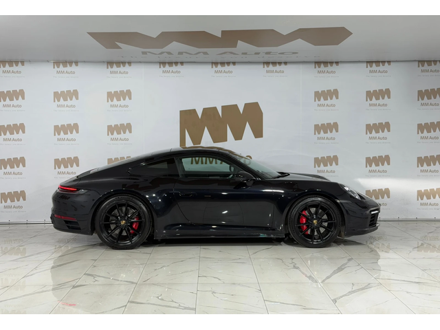 Porsche 911 Carrera 4S* Carbon* Ventilation* Bose* Chrono* Pan - автомобили, коли, обяви за нови и употребявани 1