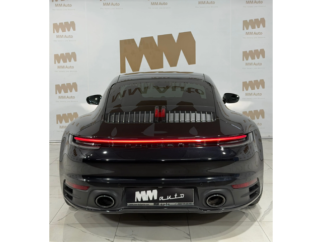 Porsche 911 Carrera 4S* Carbon* Ventilation* Bose* Chrono* Pan - автомобили, коли, обяви за нови и употребявани 4