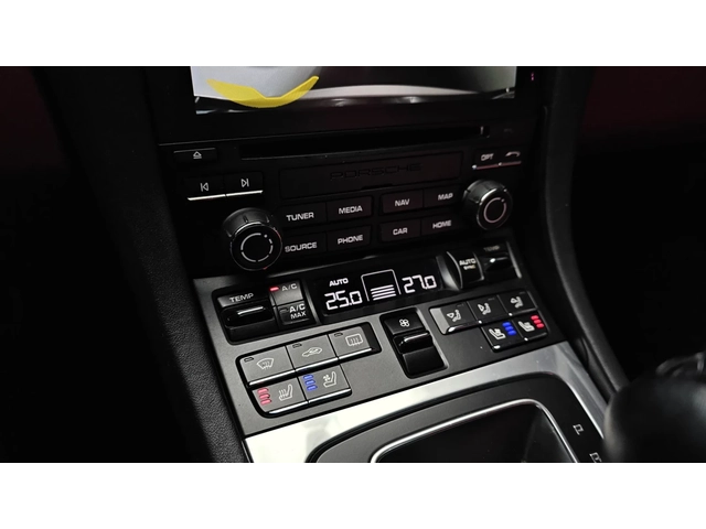 Porsche 911 Cabriolet 991 - автомобили, коли, обяви за нови и употребявани 11