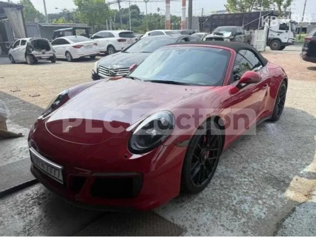 Porsche 911 CARRERA 4 GTS - автомобили, коли, обяви за нови и употребявани 0