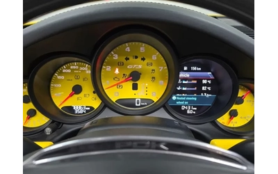 Porsche 911 CARRERA 4 GTS 991 | RACING YELLOW - автомобили, коли, обяви за нови и употребявани 11