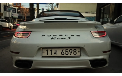 Porsche 911 TURBO S * CARBON CERAMIC - автомобили, коли, обяви за нови и употребявани 6