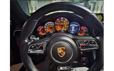 Porsche 911 GTS - автомобили, коли, обяви за нови и употребявани 6