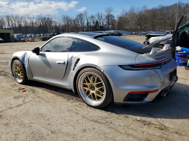 Porsche 911 TURBO S - автомобили, коли, обяви за нови и употребявани 3