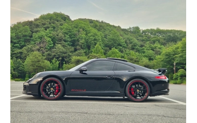 porsche-911 - 2