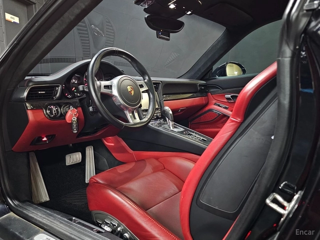 Porsche 911 991.1* TURBO S* КЕРАМИКА* iPE* BURMESTER* ОБДУХ - автомобили, коли, обяви за нови и употребявани 3