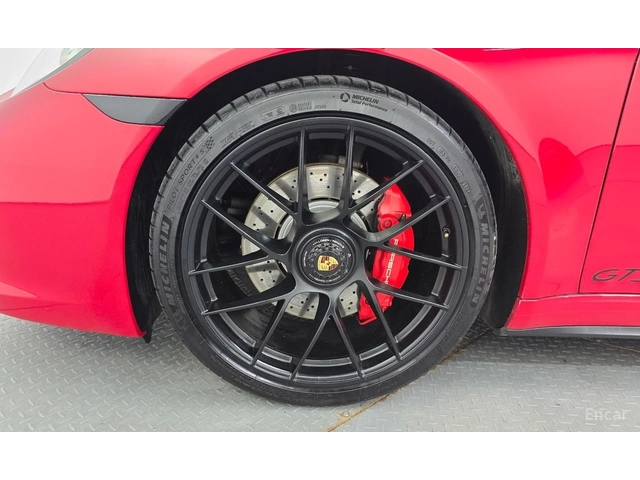 Porsche 911 CARRERA 4* GTS* F1 ВОЛАН* ОБДУХ* БЕЗ ИНЦИДЕНТИ - автомобили, коли, обяви за нови и употребявани 4