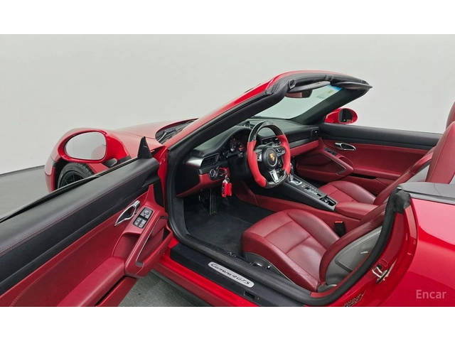 Porsche 911 CARRERA 4* GTS* F1 ВОЛАН* ОБДУХ* БЕЗ ИНЦИДЕНТИ - автомобили, коли, обяви за нови и употребявани 7