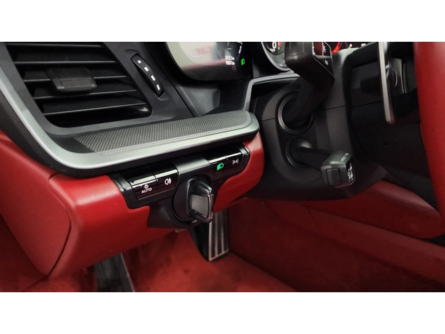 Porsche 911 Carrera 4S Cabriolet - автомобили, коли, обяви за нови и употребявани 11