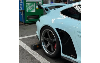 porsche-911 - 2