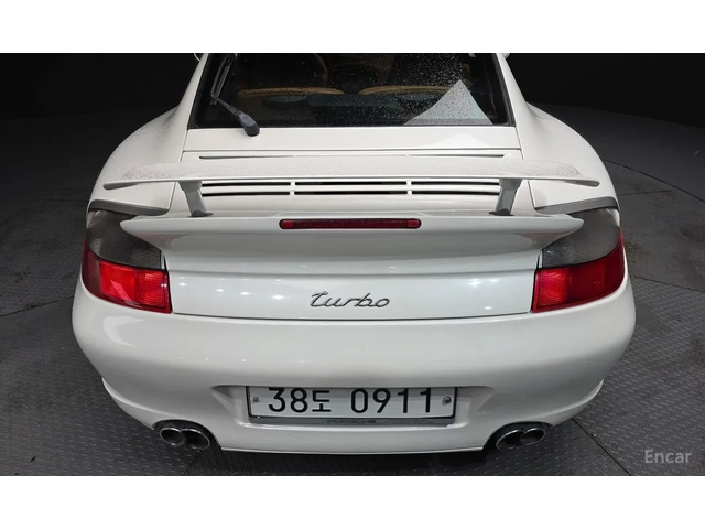 Porsche 911 TURBO* 4* Подгрев* Пълна история - автомобили, коли, обяви за нови и употребявани 4