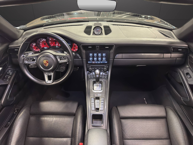 Porsche 991.2 Targa 4 GTS - автомобили, коли, обяви за нови и употребявани 27