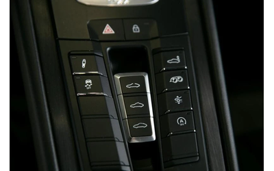 Porsche 991 911 Carrera GTS Sport - автомобили, коли, обяви за нови и употребявани 13