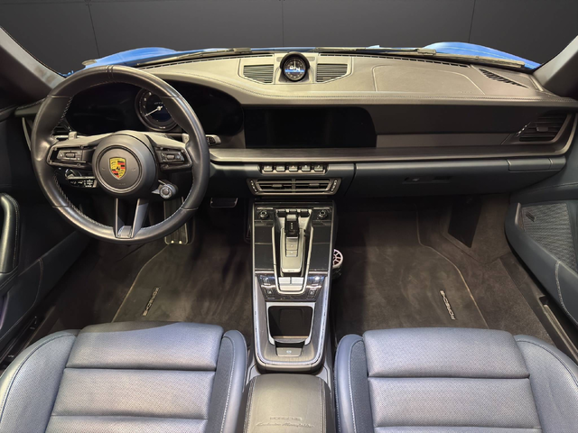 Porsche 992.1 Targa 4 GTS - автомобили, коли, обяви за нови и употребявани 10