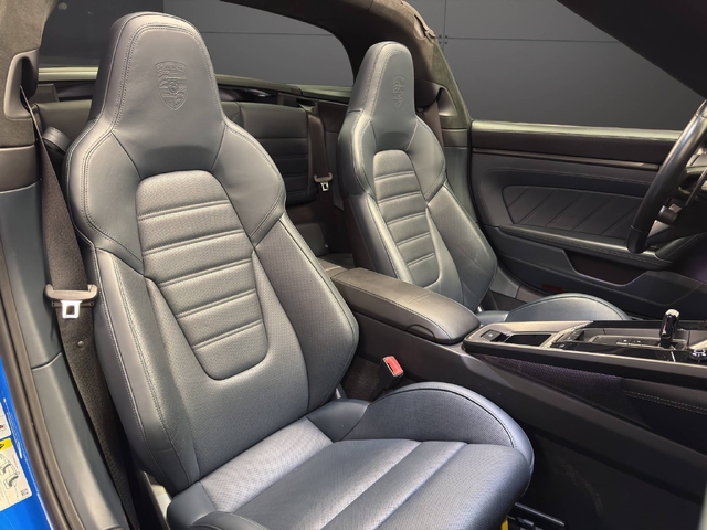 Porsche 992.1 Targa 4 GTS - автомобили, коли, обяви за нови и употребявани 32