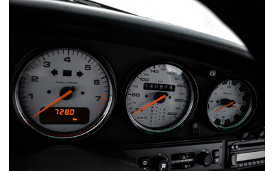 Porsche 993 Carrera - автомобили, коли, обяви за нови и употребявани 16