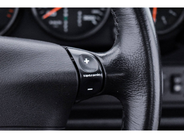 Porsche 993 Carrera - автомобили, коли, обяви за нови и употребявани 17