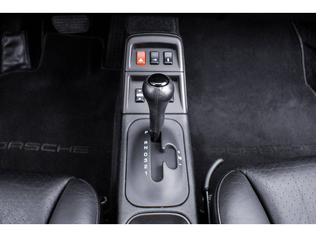 Porsche 993 Carrera - автомобили, коли, обяви за нови и употребявани 19