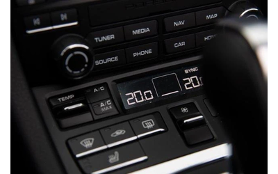 Porsche Boxster 718 Sport - автомобили, коли, обяви за нови и употребявани 12