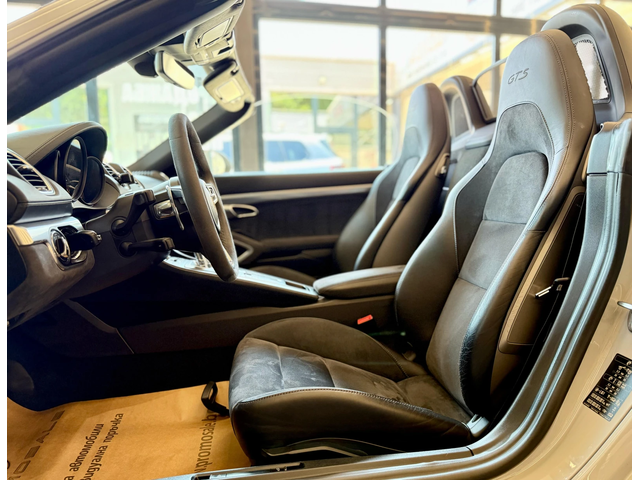 Porsche Boxster 718* GTS* Alcantara* Chrono* 20"* ЛИЗИНГ - автомобили, коли, обяви за нови и употребявани 7