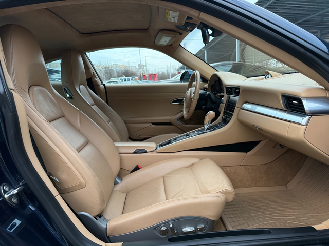 Porsche Carrera 911 - автомобили, коли, обяви за нови и употребявани 11