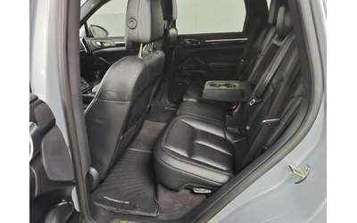 Porsche Cayenne Cayenne S E-Hybrid AWD - автомобили, коли, обяви за нови и употребявани 13