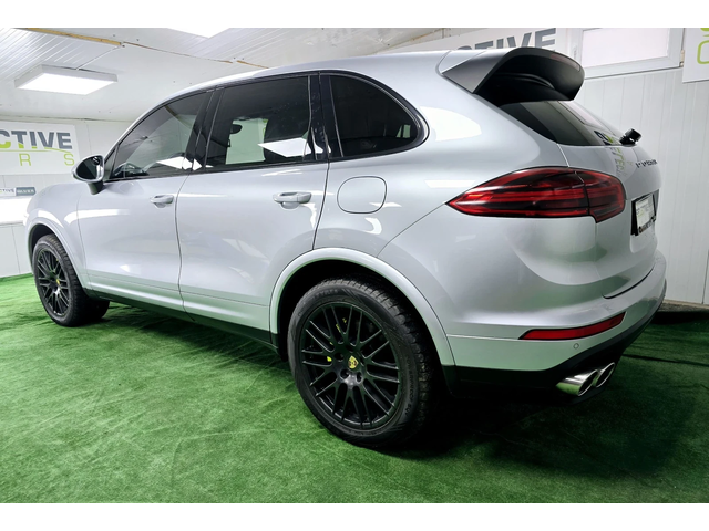 Porsche Cayenne Cayenne S E-Hybrid AWD - автомобили, коли, обяви за нови и употребявани 4