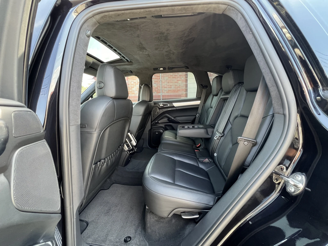 Porsche Cayenne TURBO-S-ШВЕЙЦАРИЯ-ТОP-FULL - автомобили, коли, обяви за нови и употребявани 14