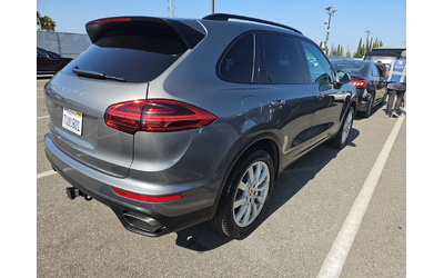 porsche-cayenne - 4